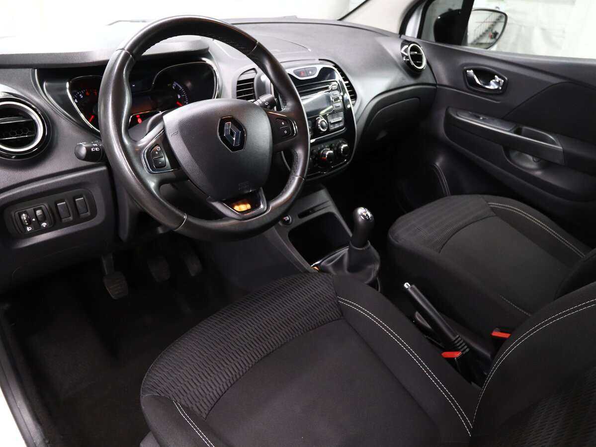 Renault Kaptur, 2017 - 148 000 км. | Фото №5