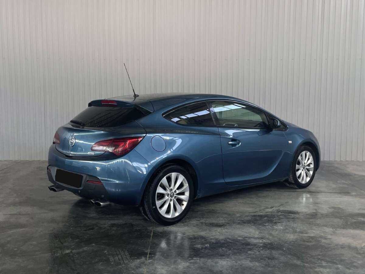 Opel Astra GTC, 2014 - 148 770 км. | Фото №5