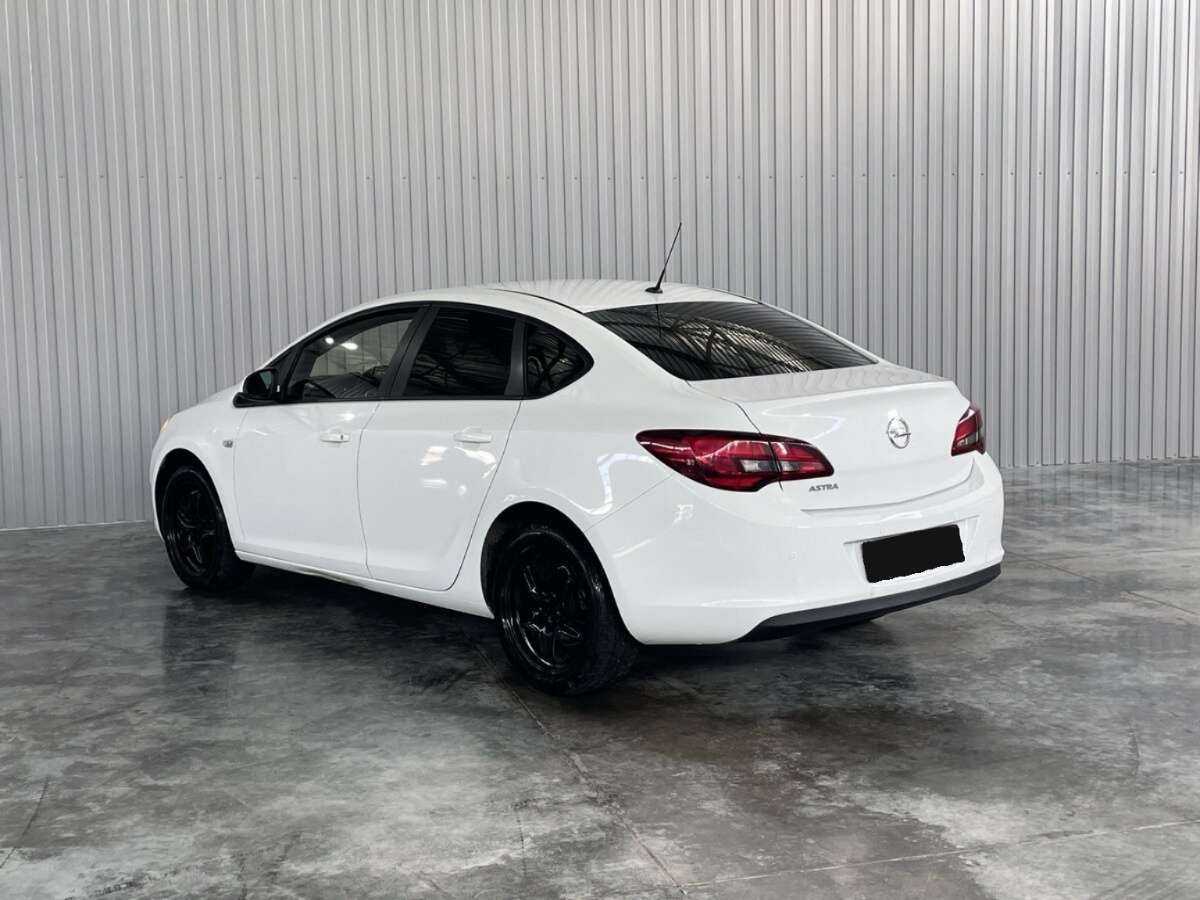 Opel Astra, 2013 - 205 254 км. | Фото №7