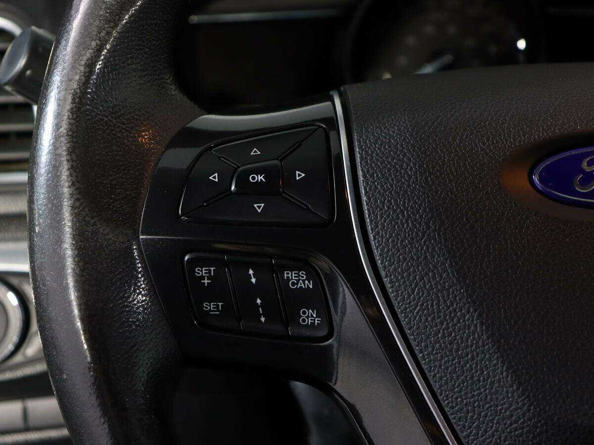 Ford Explorer, 2016 Фото №26