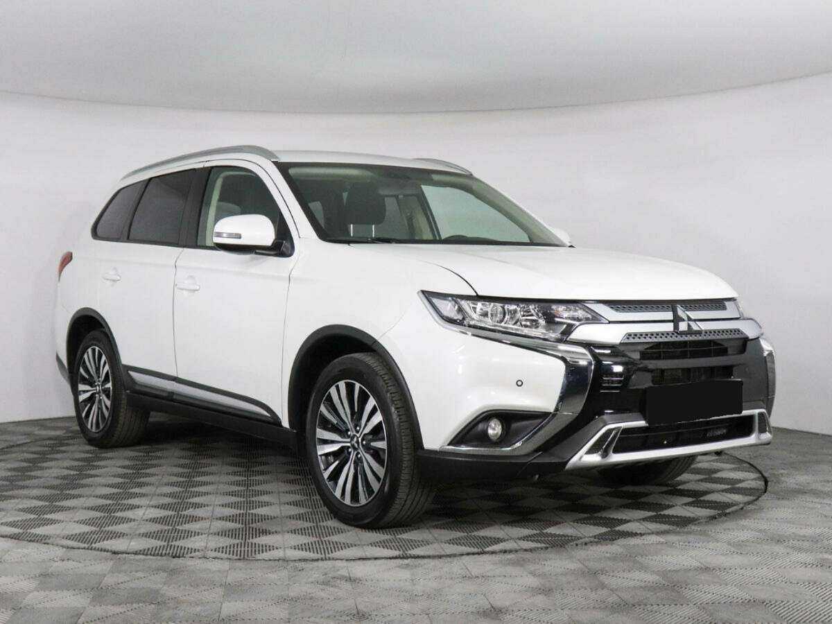 Mitsubishi Outlander, 2019 - 91 367 км. | Фото №3