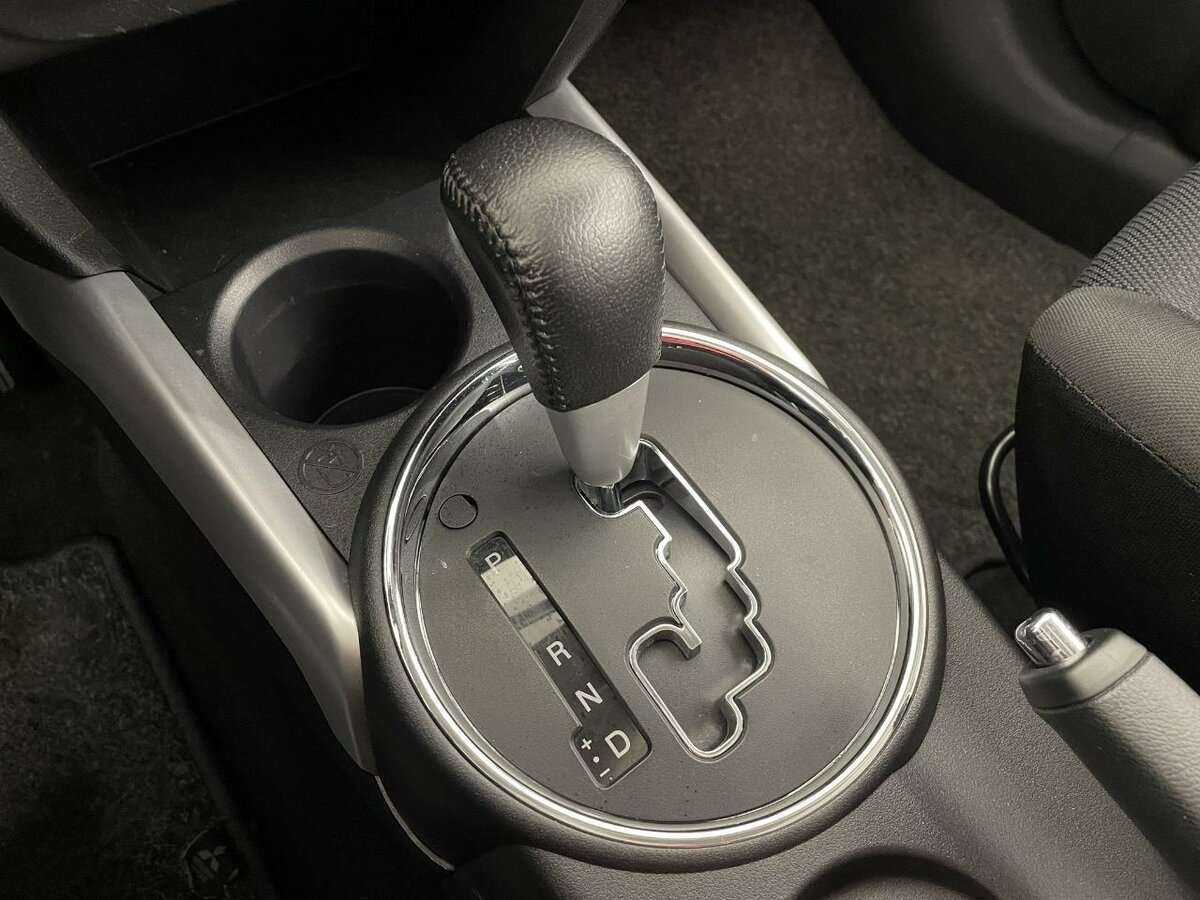 Mitsubishi ASX, 2012 Фото №13