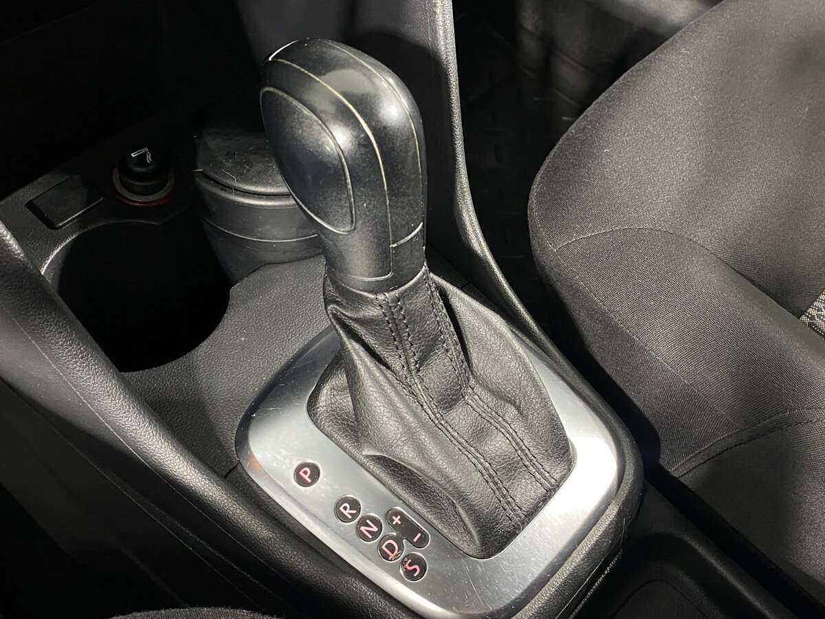 Volkswagen Polo, 2012 Фото №14