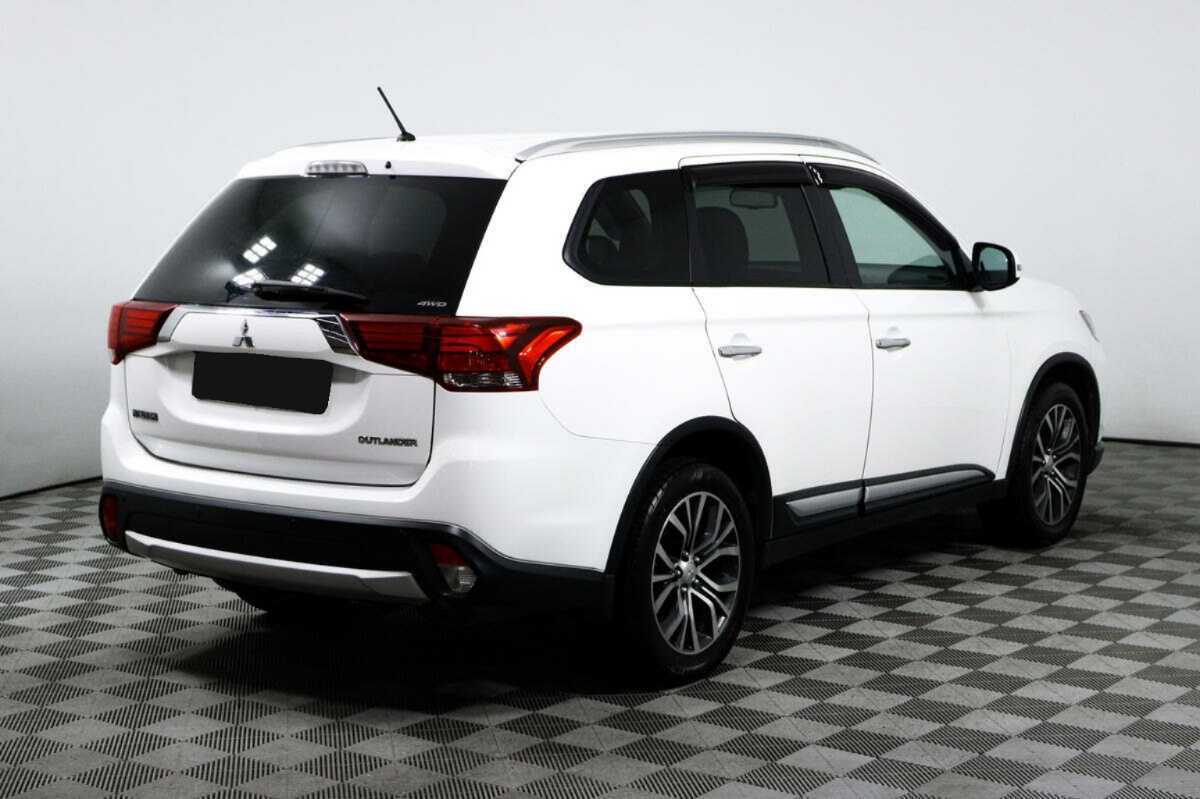 Mitsubishi Outlander, 2016 - 129 680 км. | Фото №5