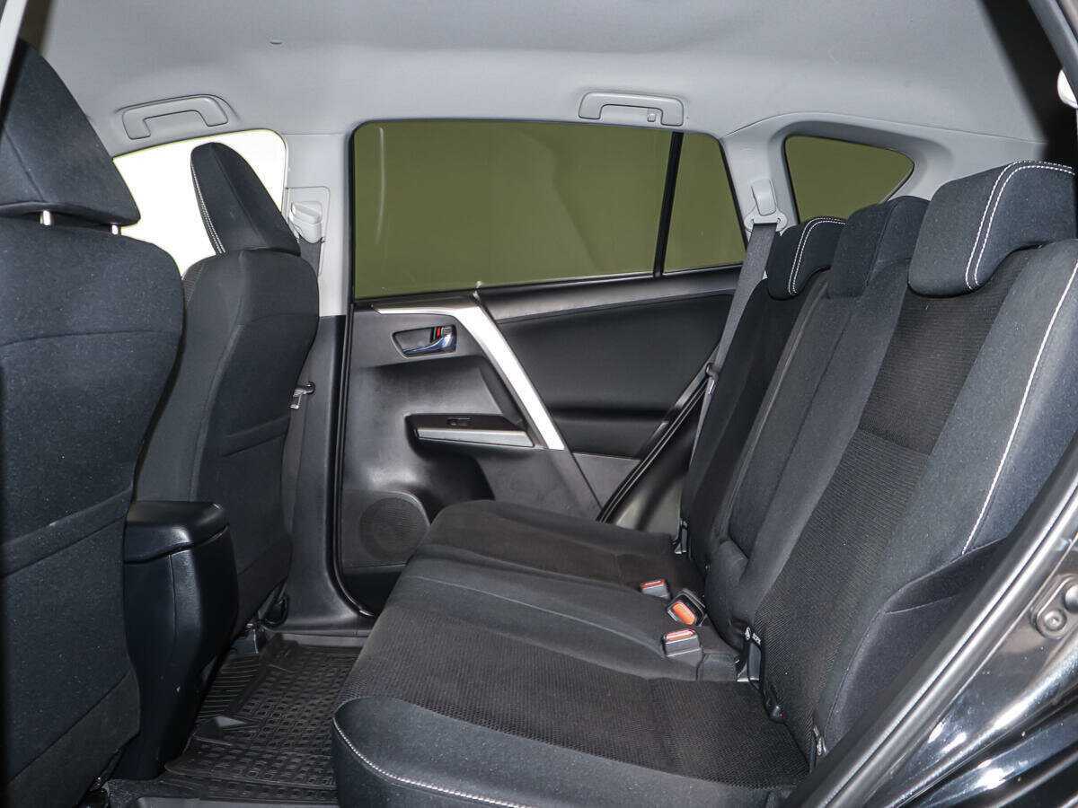 Toyota RAV4, 2016 Фото №10