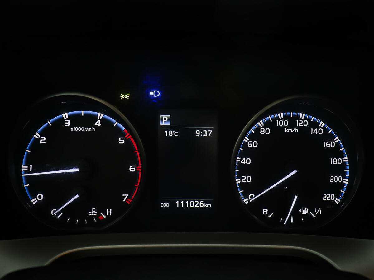 Toyota RAV4, 2019 Фото №16