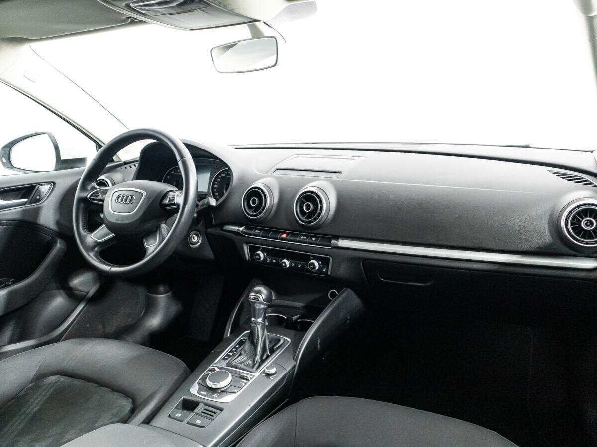 Audi A3, 2015 Фото №9