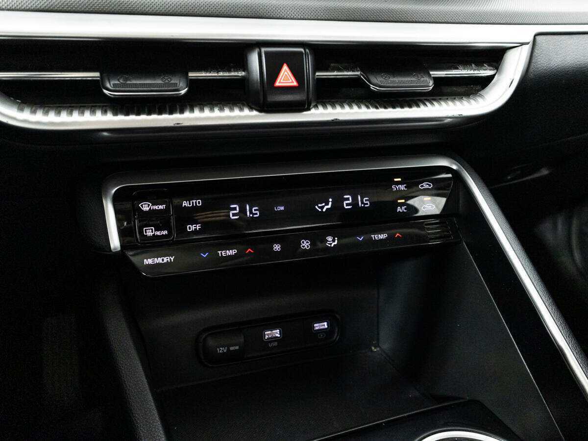 Kia K5, 2021 Фото №18