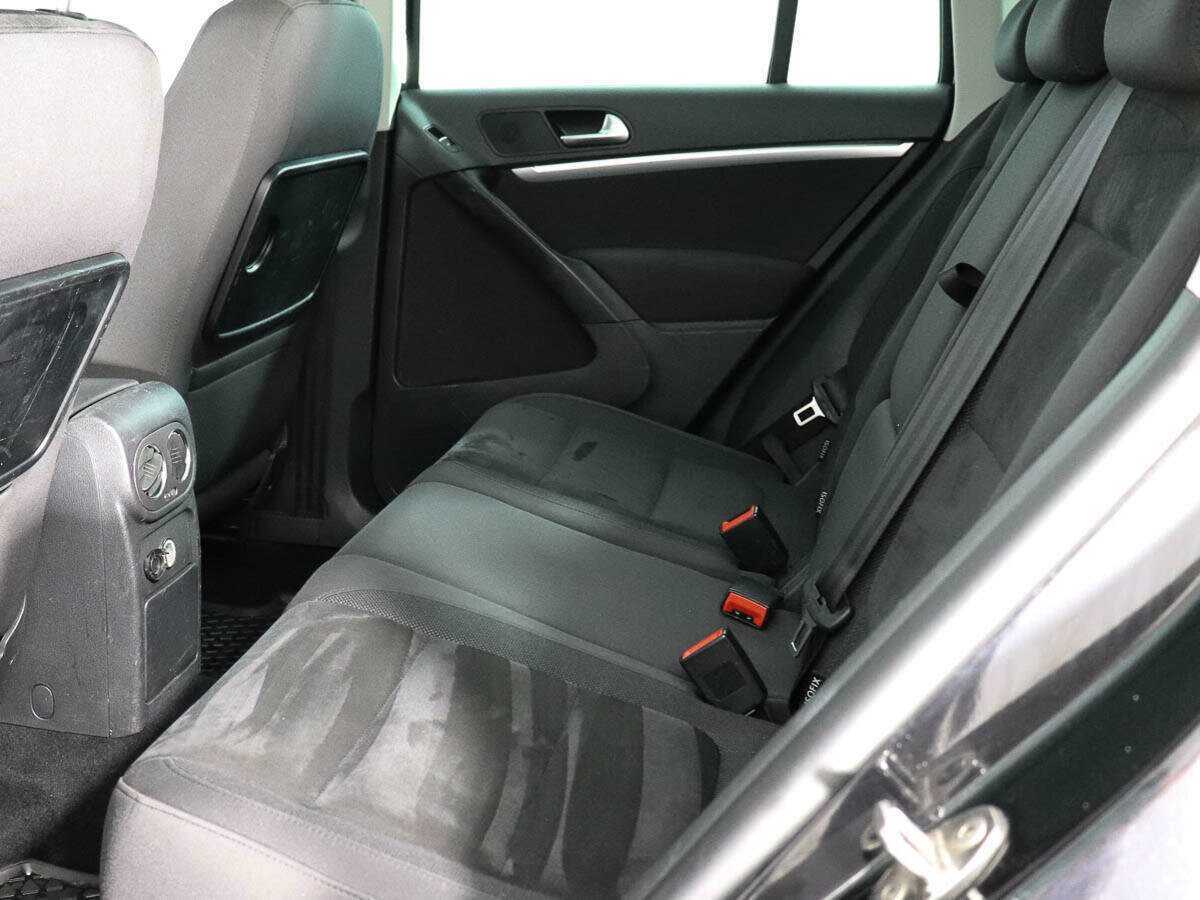 Volkswagen Tiguan, 2012 Фото №11