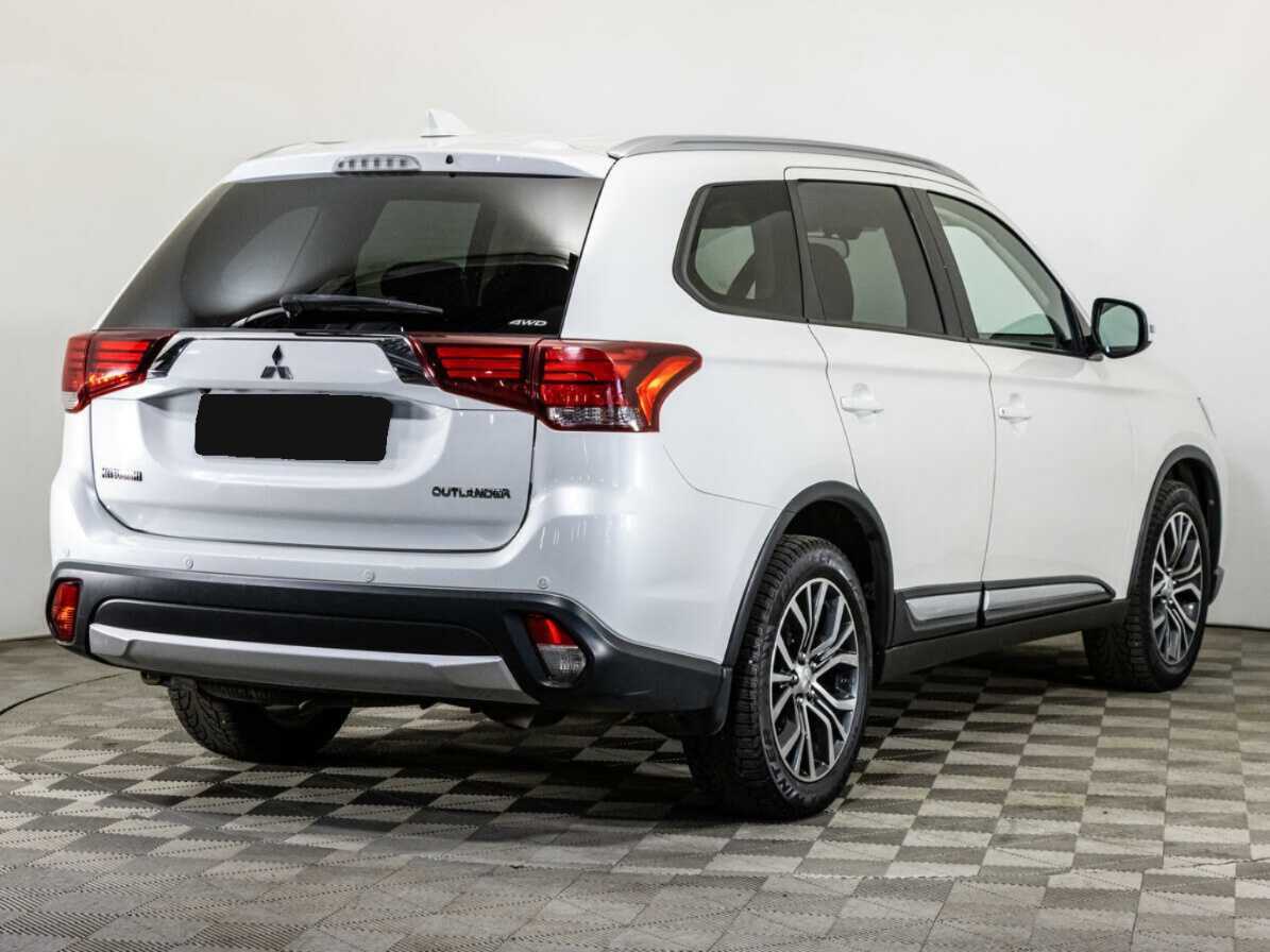 Mitsubishi Outlander, 2018 - 156 573 км. | Фото №4
