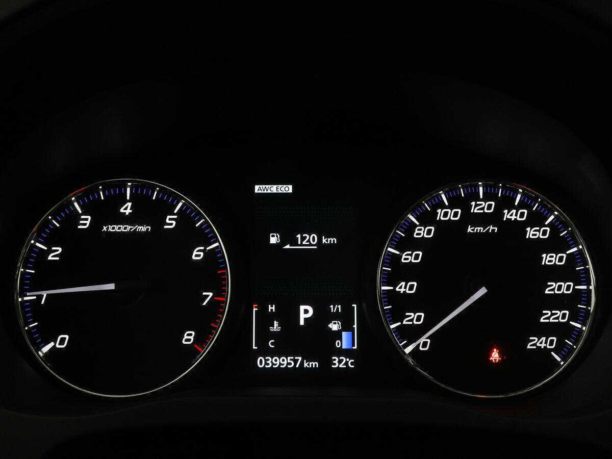 Mitsubishi Outlander, 2022 Фото №9