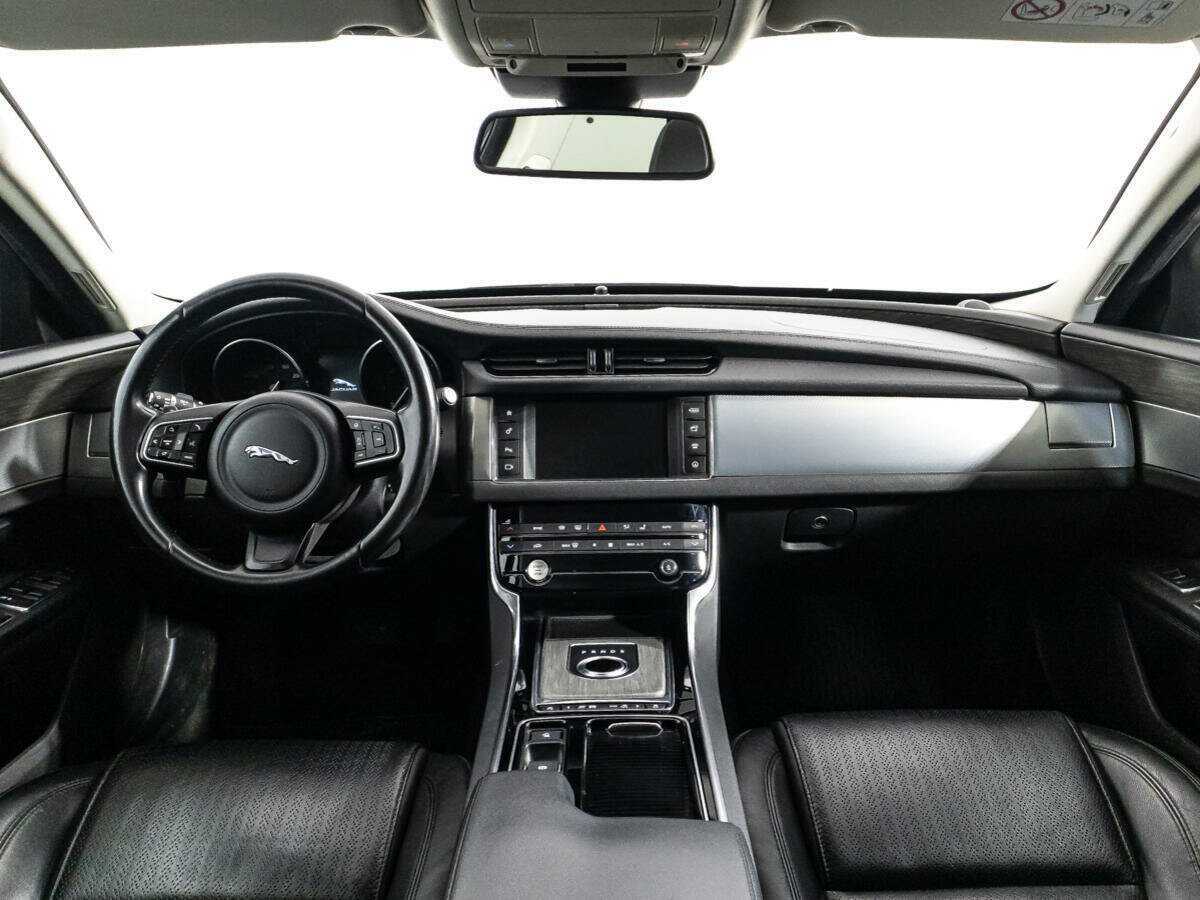 Jaguar XF, 2016 Фото №13