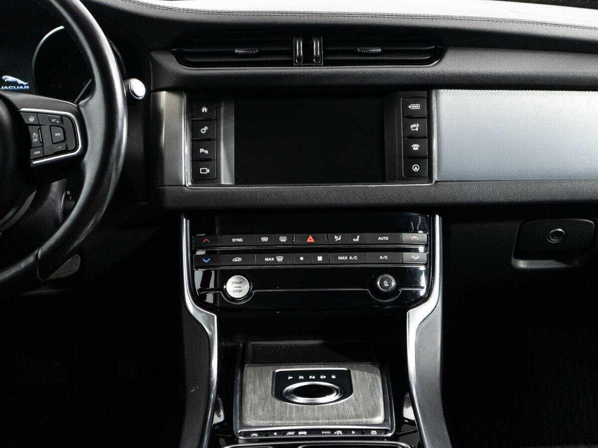 Jaguar XF, 2016 Фото №14