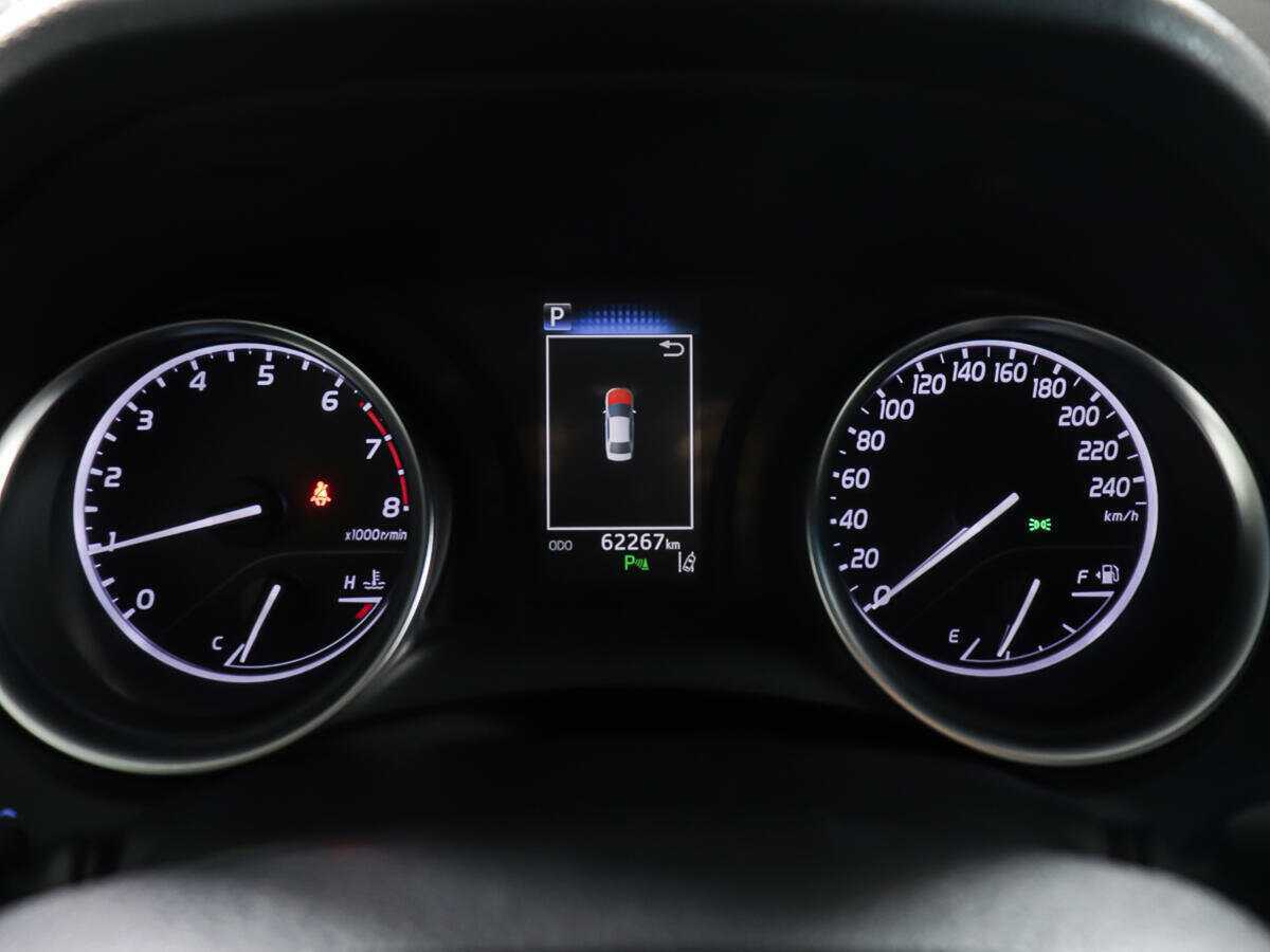 Toyota Camry, 2019 Фото №13