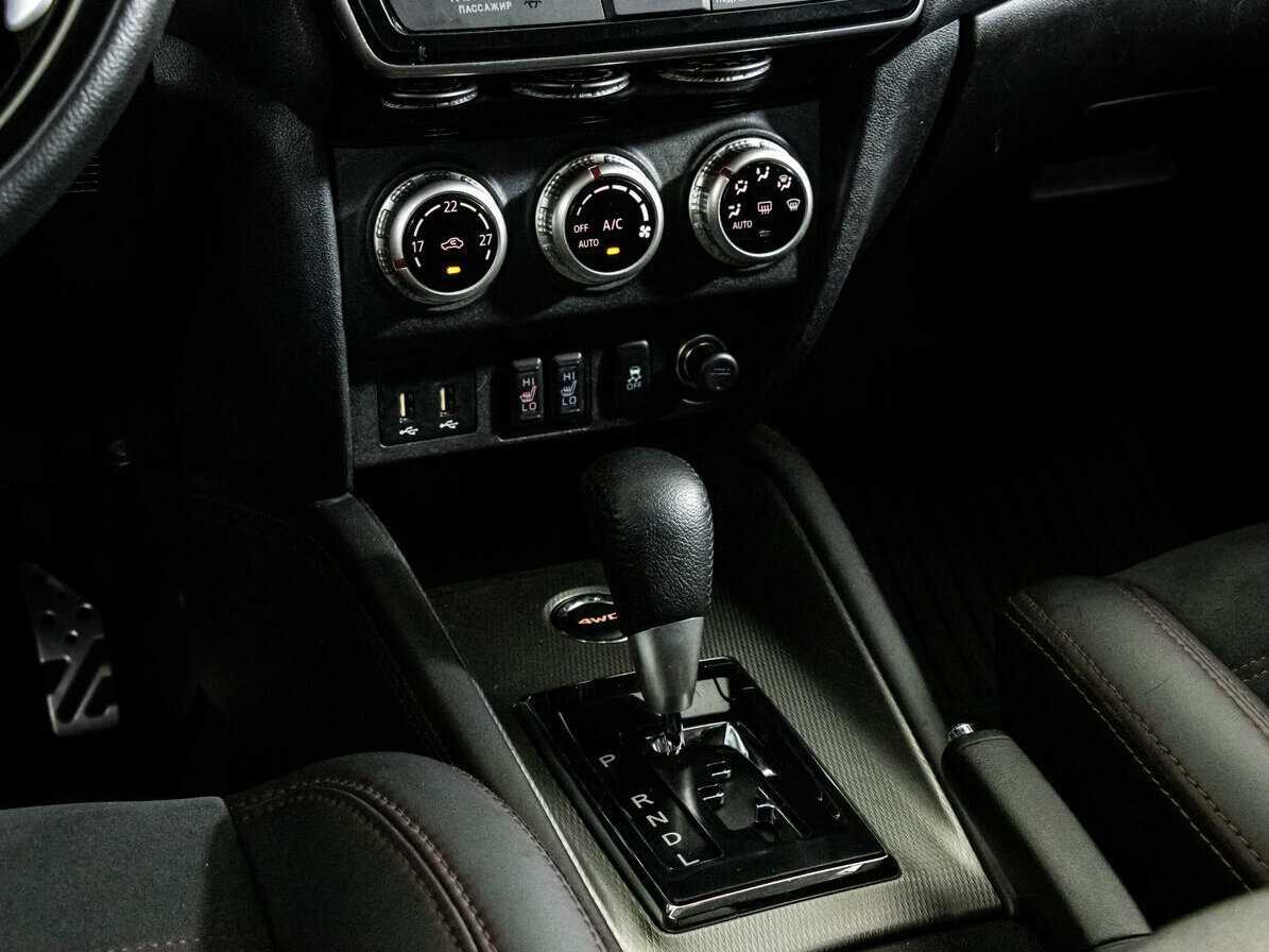 Mitsubishi ASX, 2021 Фото №11