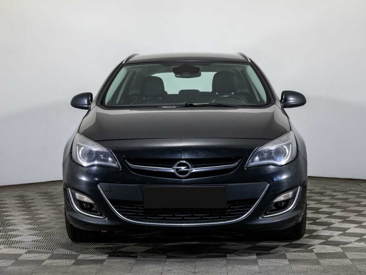 Opel Astra, 2012 - 226 020 км. | Фото №2