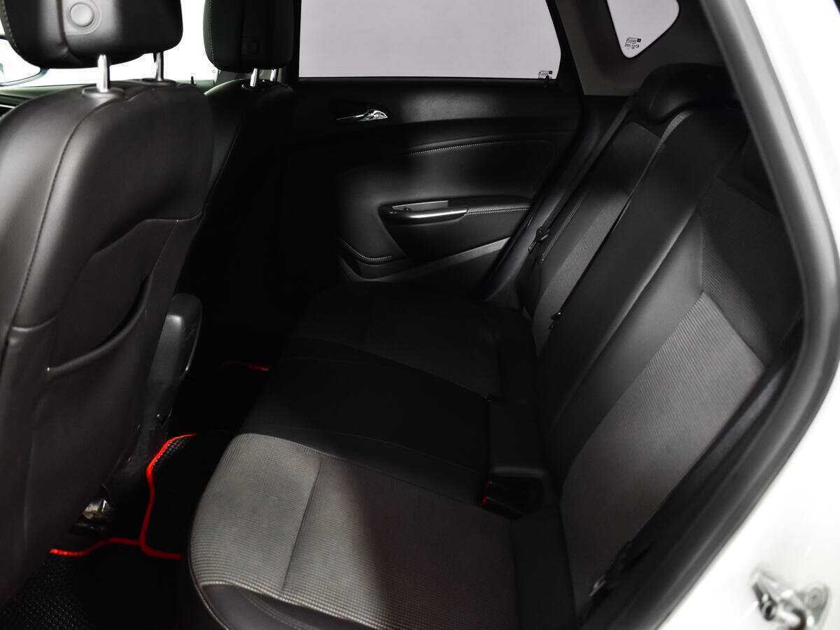 Opel Astra, 2012 - 154 946 км. | Фото №8