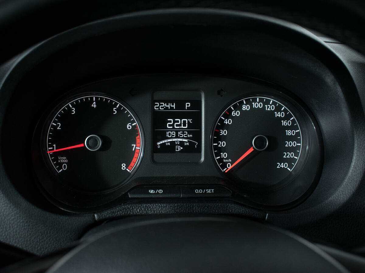 Volkswagen Polo, 2016 Фото №11