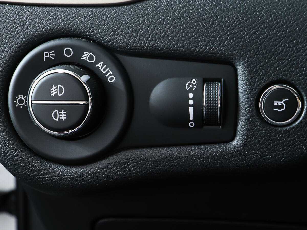 Jeep Cherokee, 2014 Фото №17