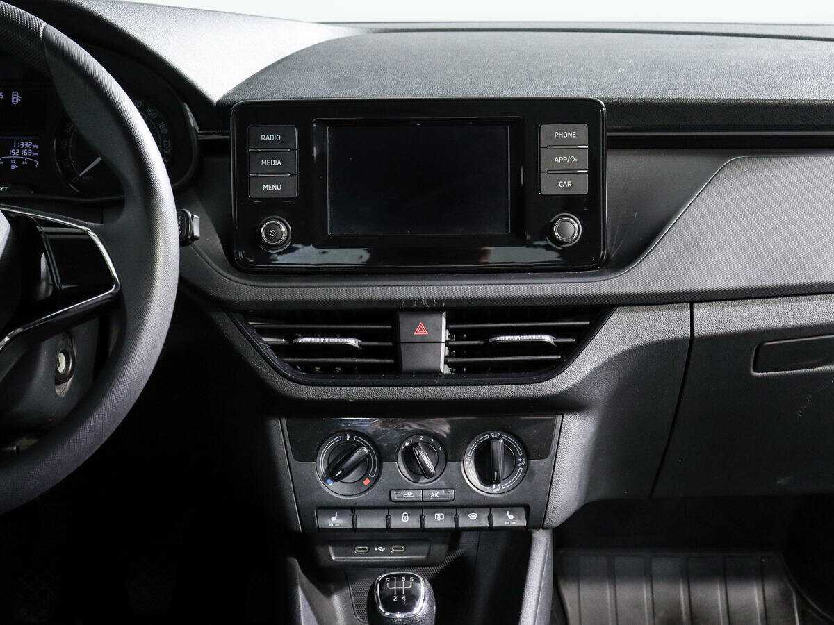 Skoda Rapid, 2020 Фото №13