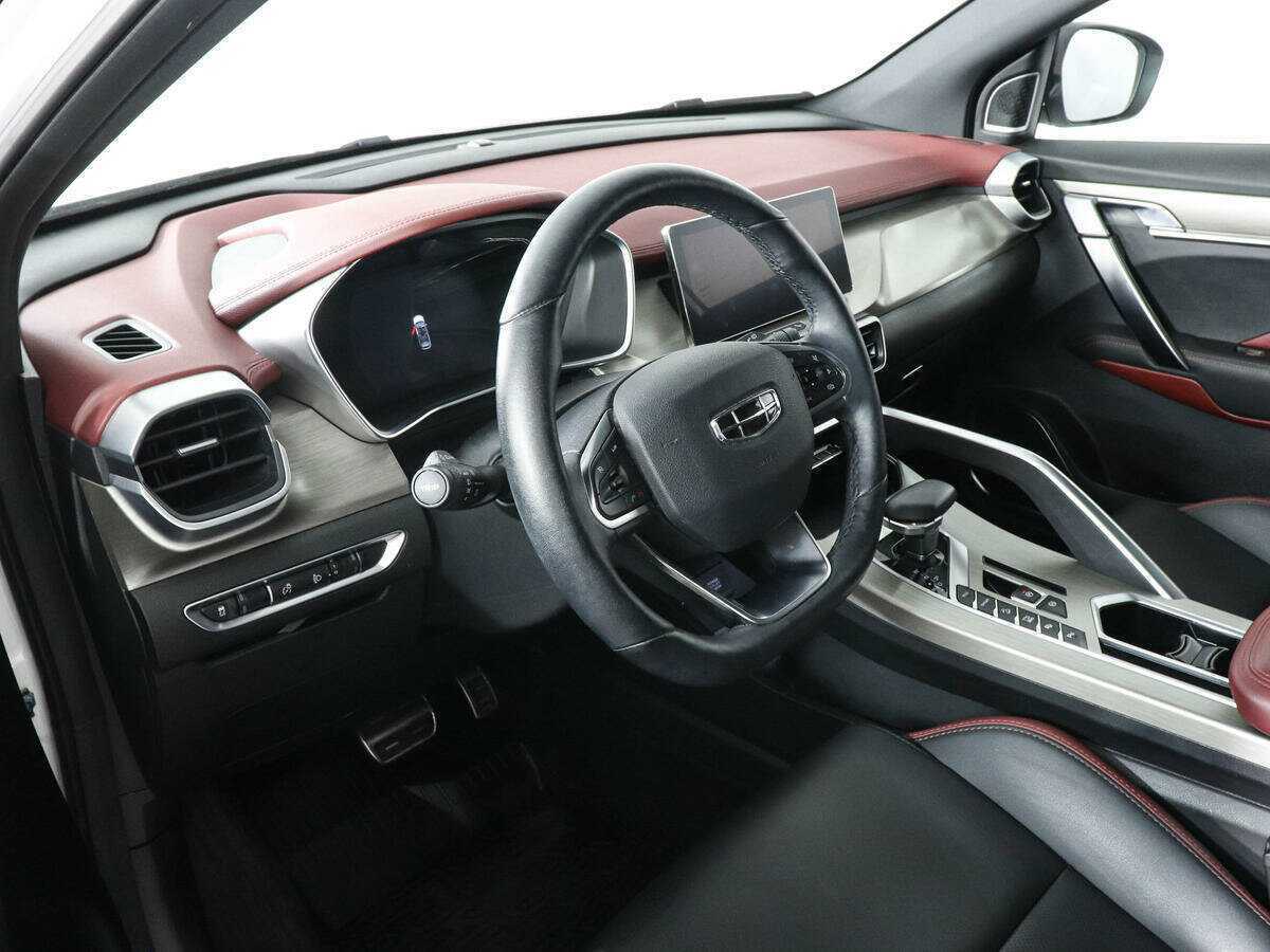 Geely Coolray, 2023 Фото №9