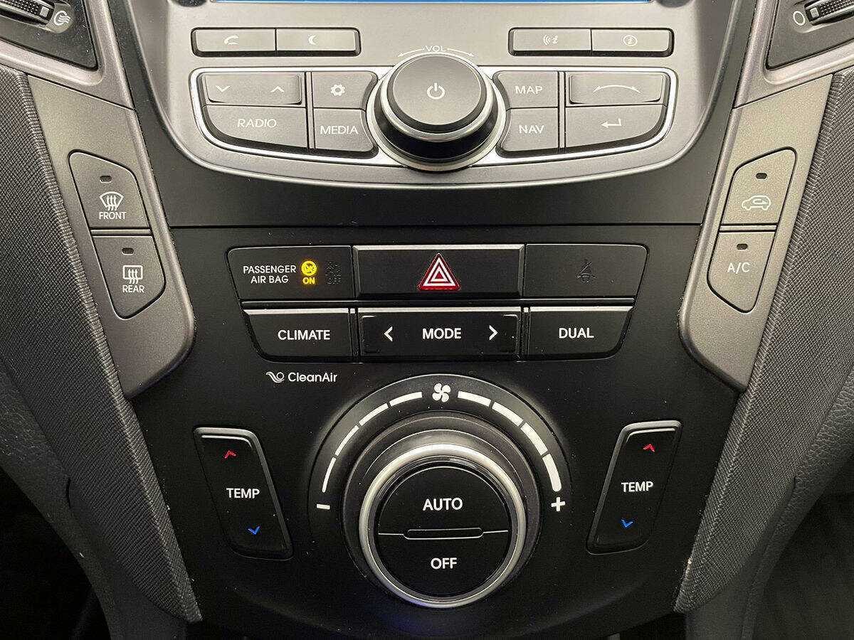 Hyundai Santa Fe, 2015 Фото №23