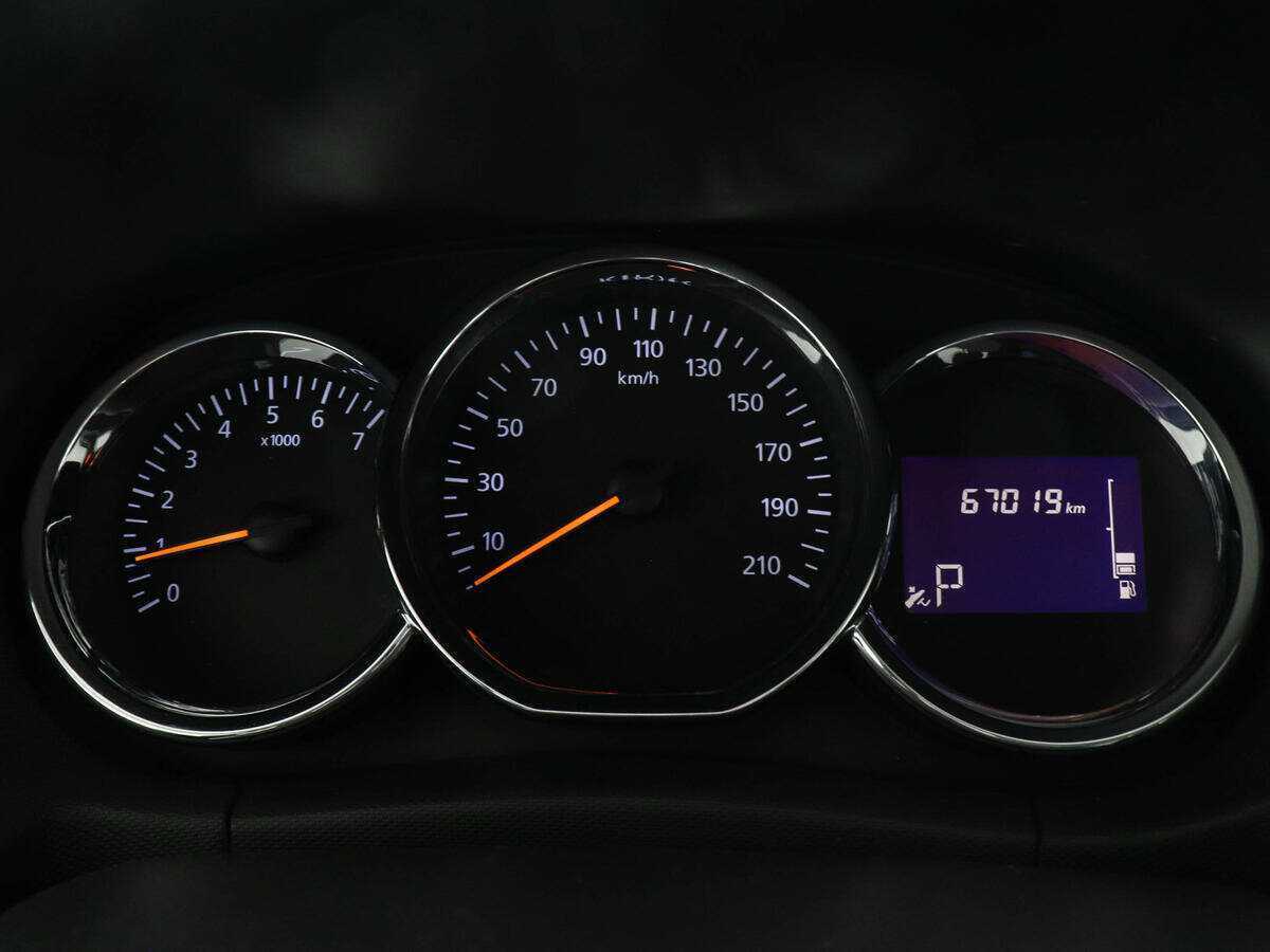 Renault Duster, 2015 Фото №11