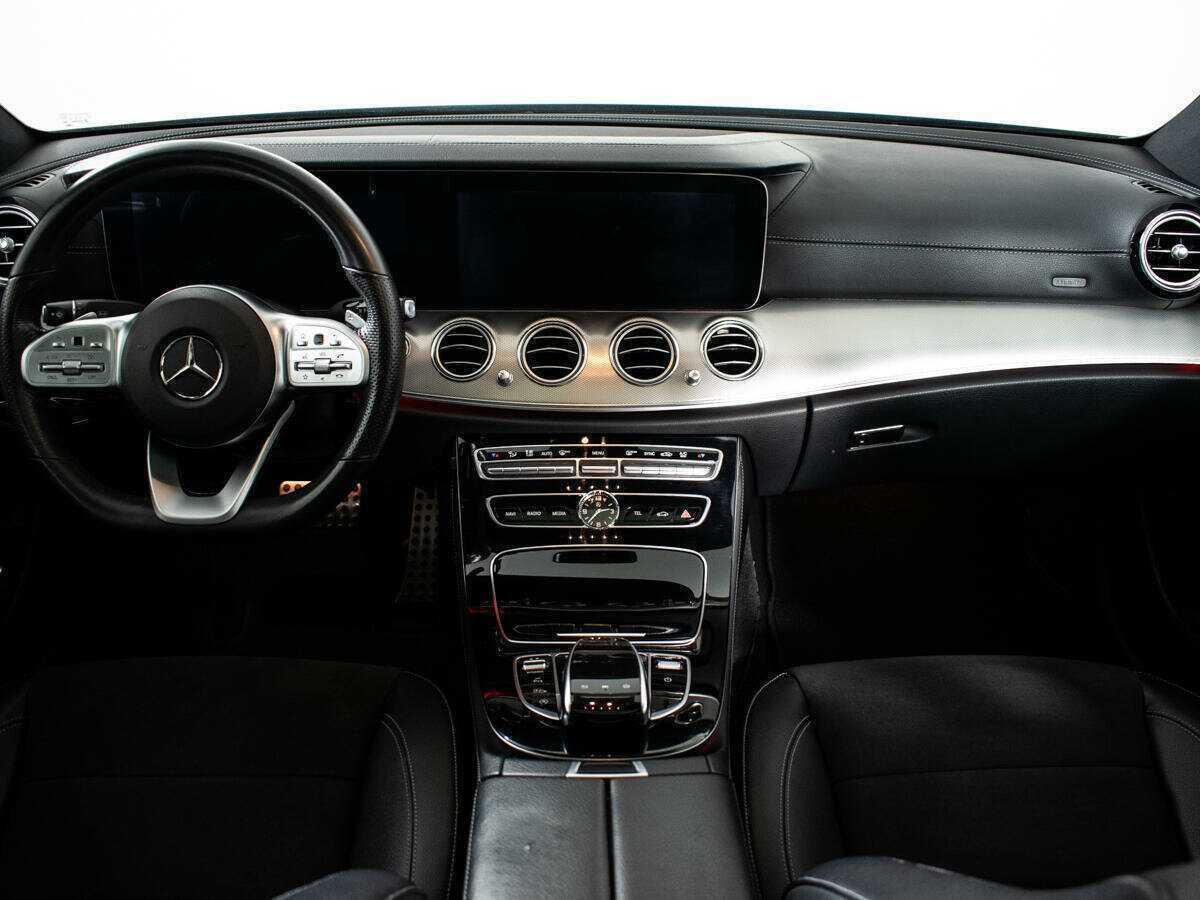 Mercedes-Benz E-Класс 200, 2017 Фото №11