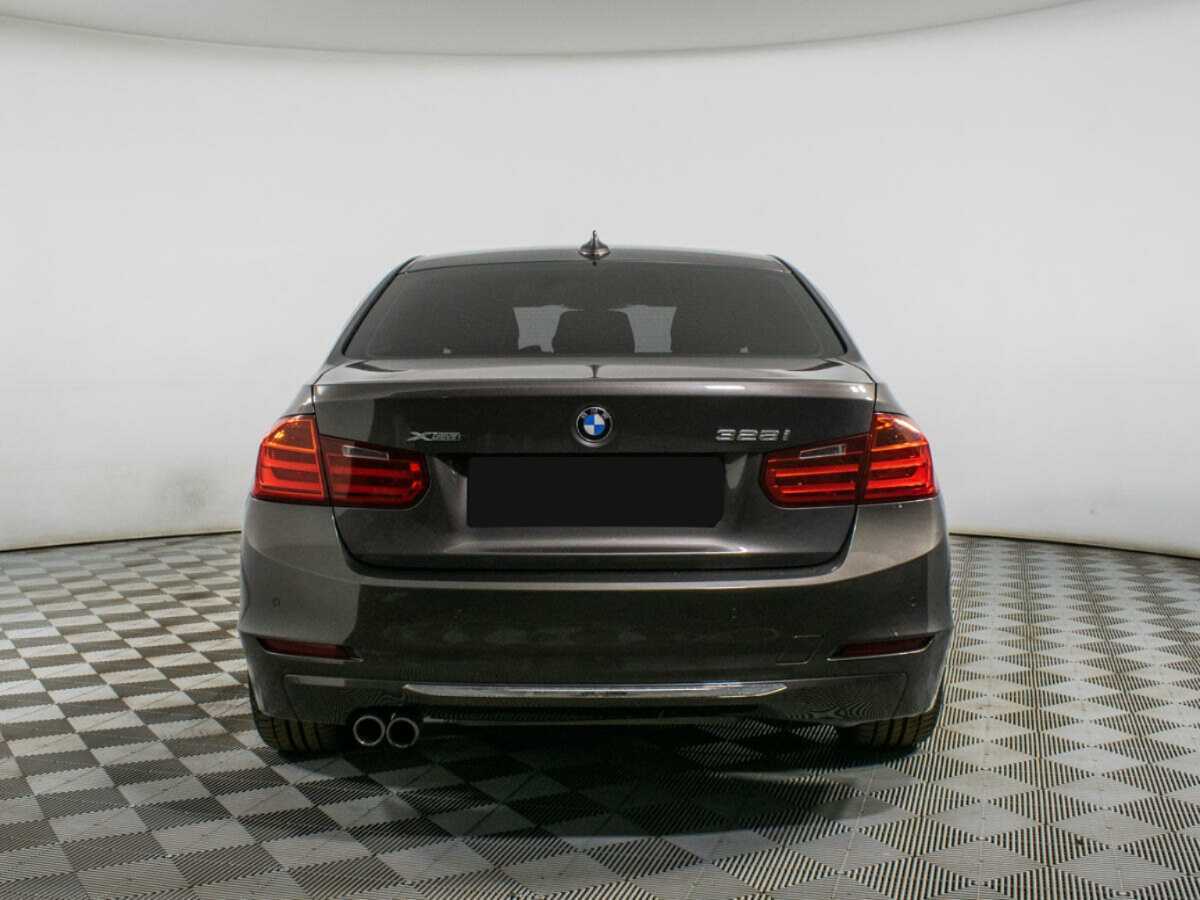 BMW 3 серии 328i xDrive, 2013 Фото №6