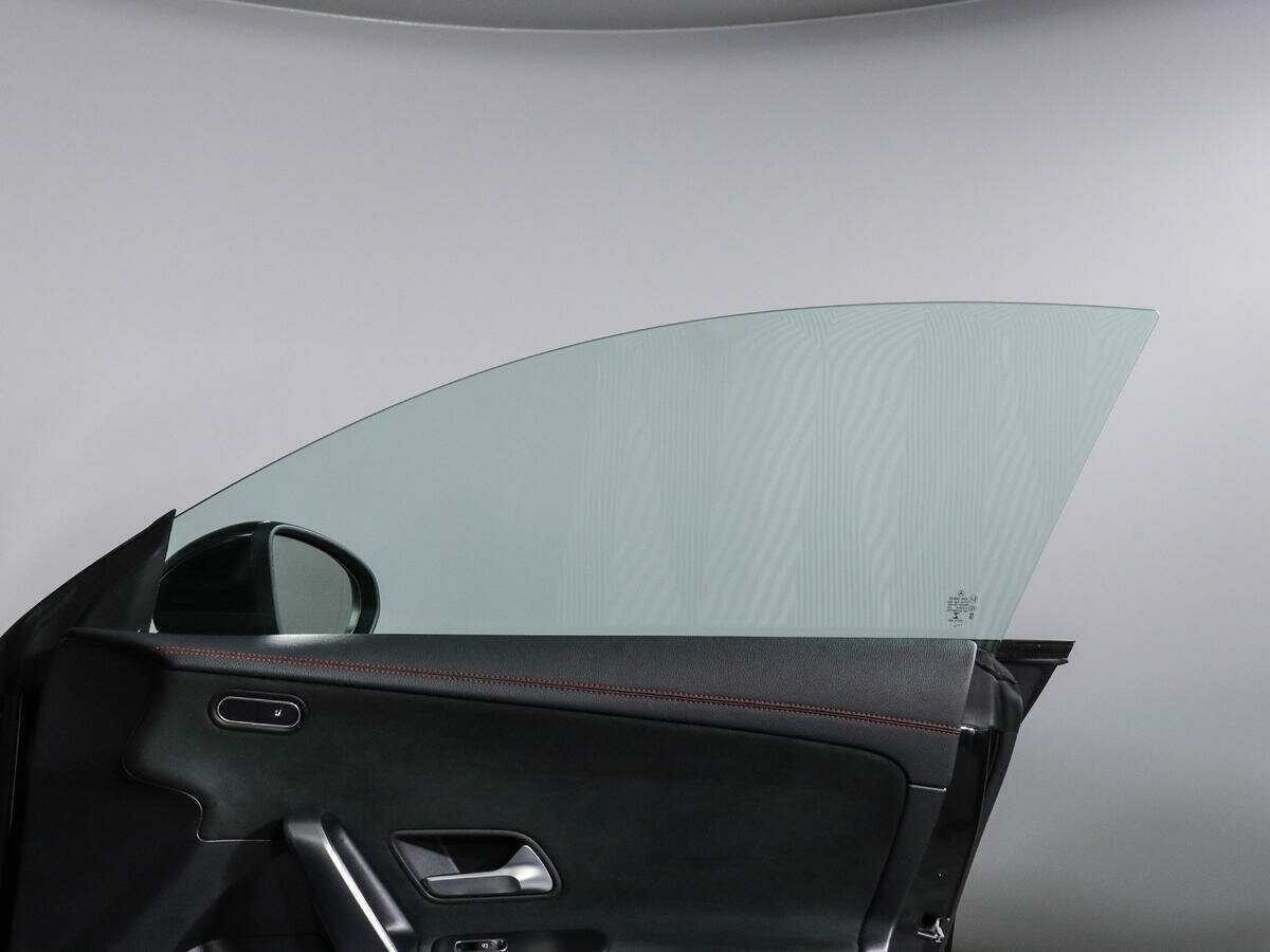 Mercedes-Benz CLA 200, 2019 Фото №15