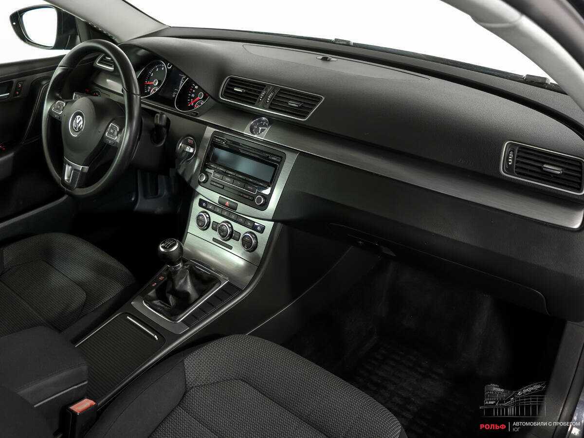 Volkswagen Passat, 2012 - 162 581 км. | Фото №8