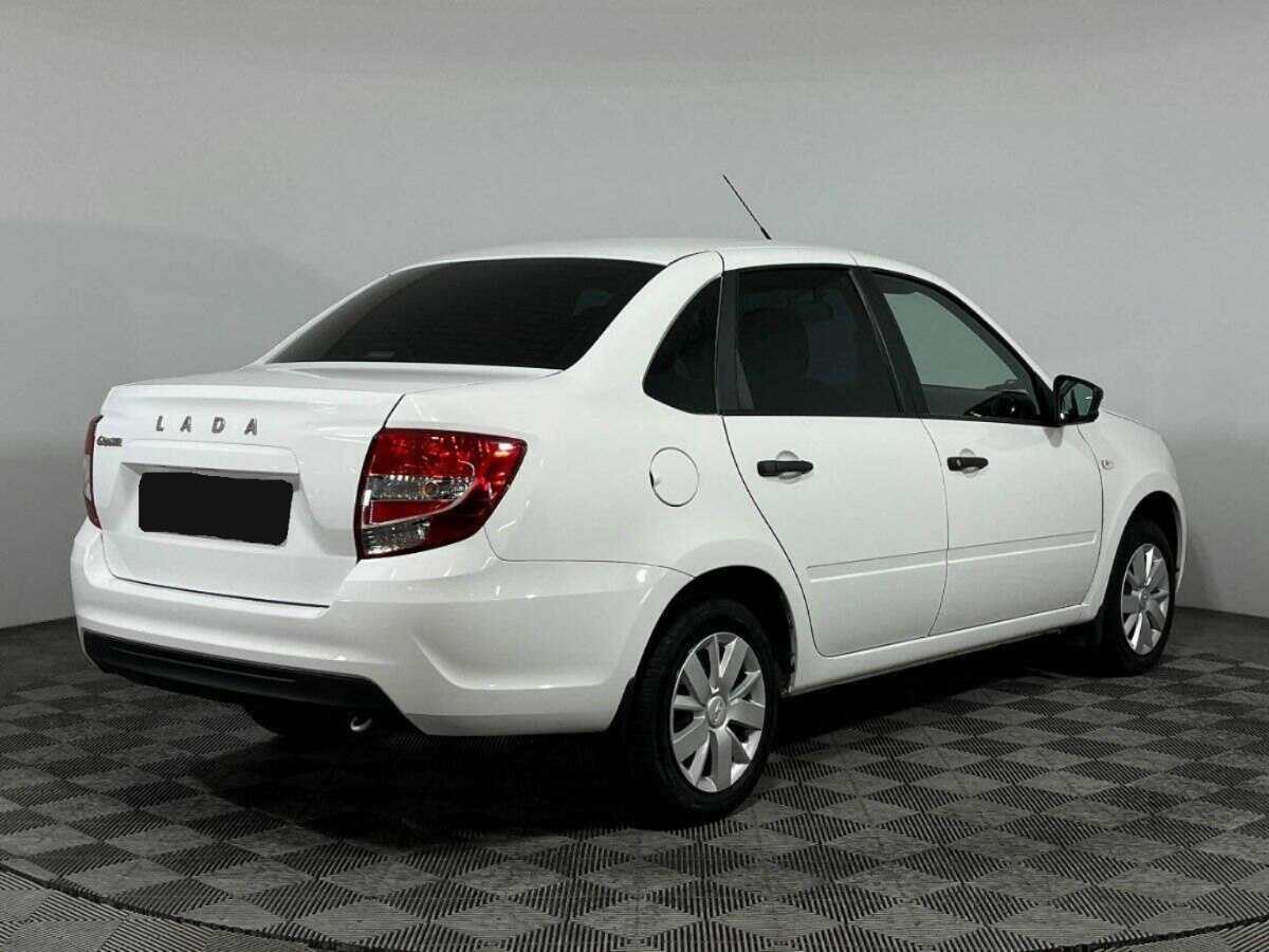 Lada (ВАЗ) Granta, 2021 - 60 000 км. | Фото №5