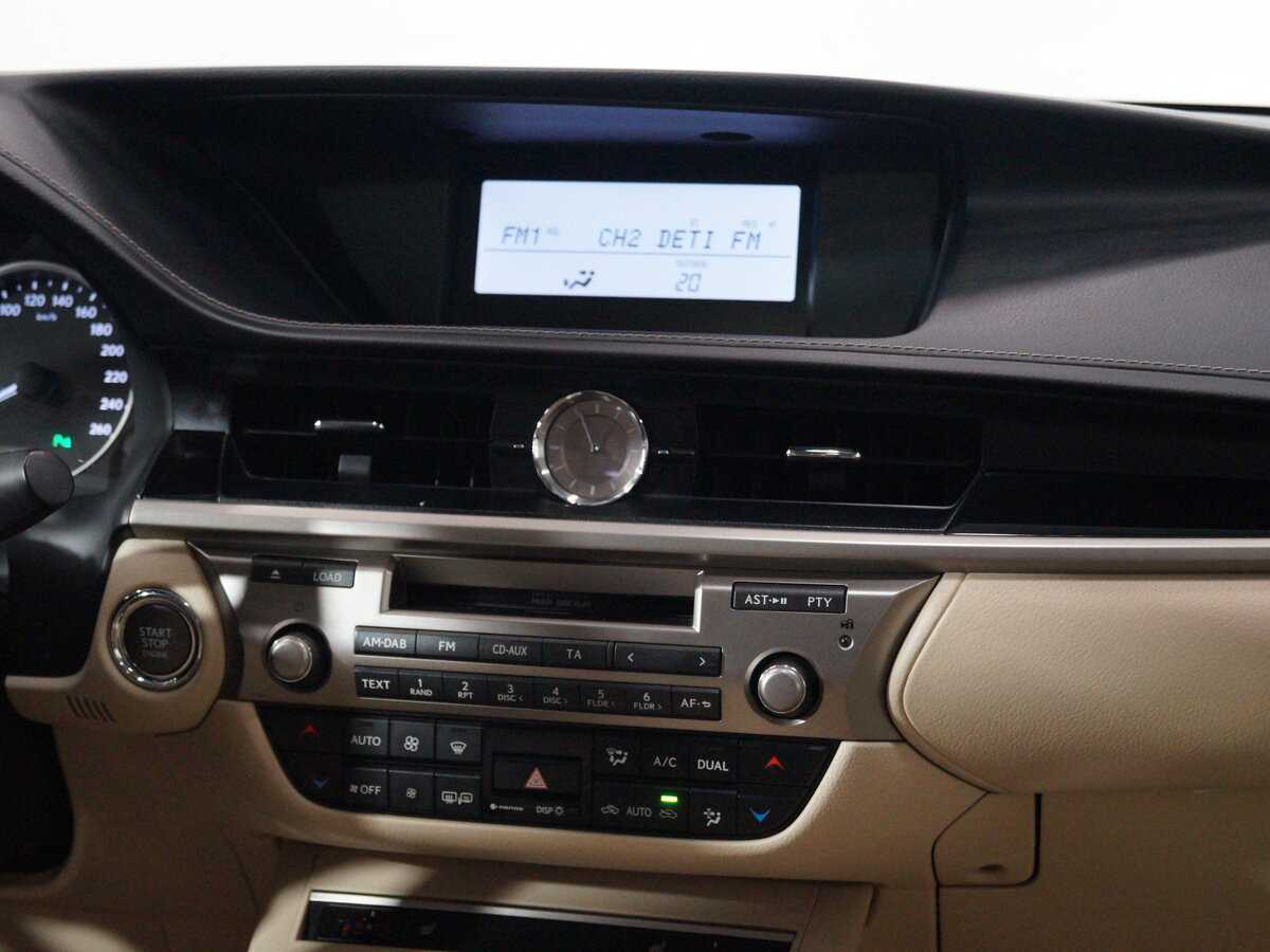 Lexus ES 250, 2012 Фото №13