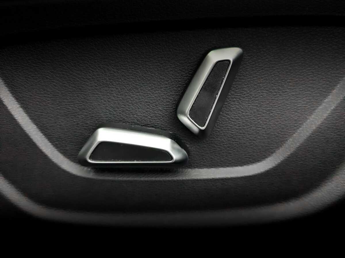 Geely Coolray, 2020 Фото №17