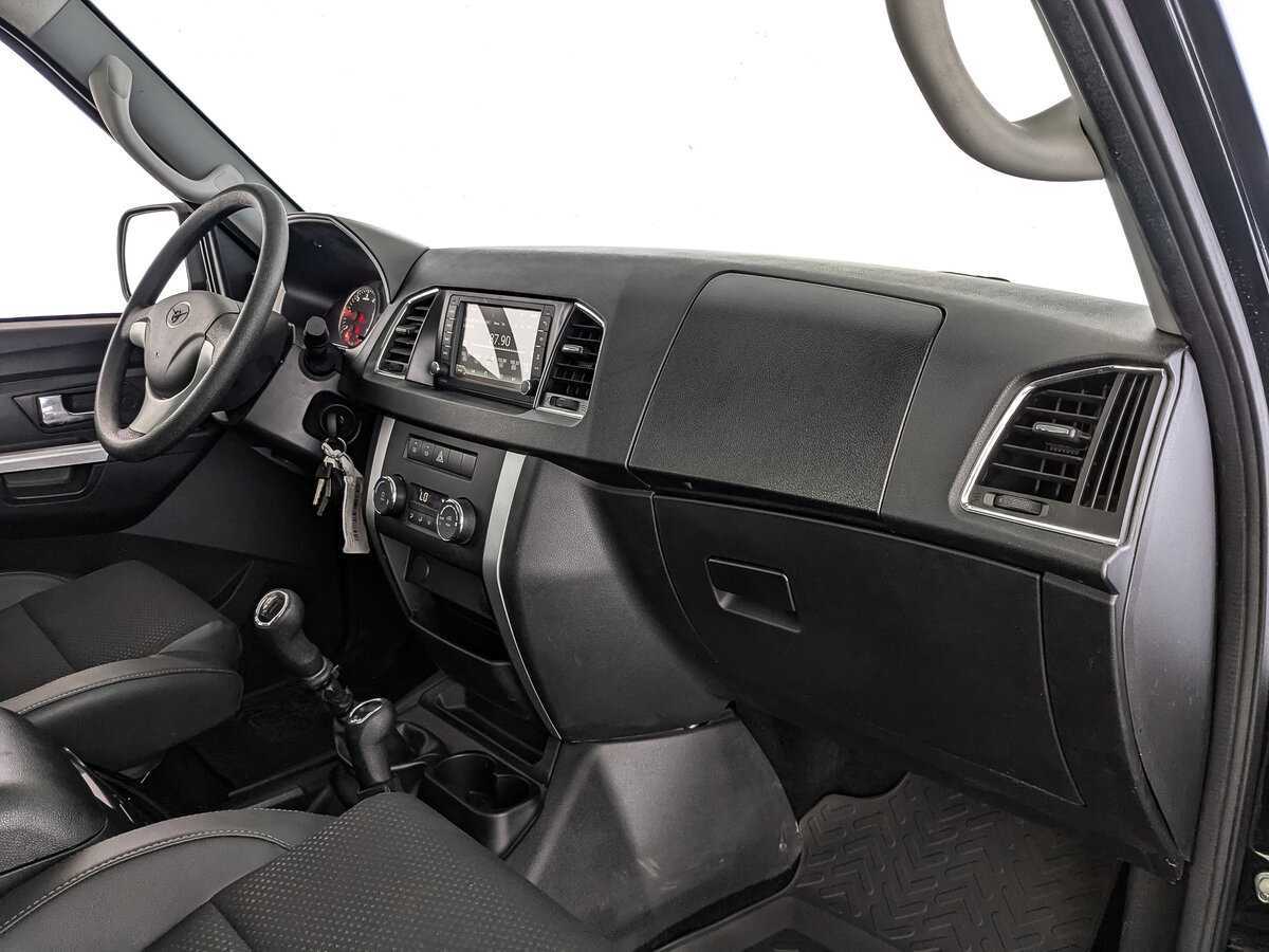 УАЗ Patriot, 2023 Фото №9