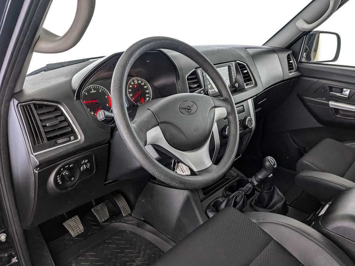 УАЗ Patriot, 2023 Фото №11