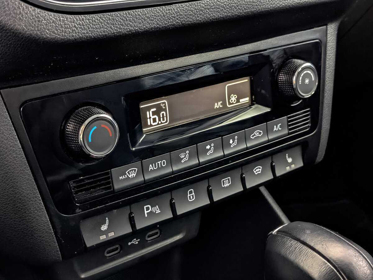 Volkswagen Polo, 2021 Фото №17