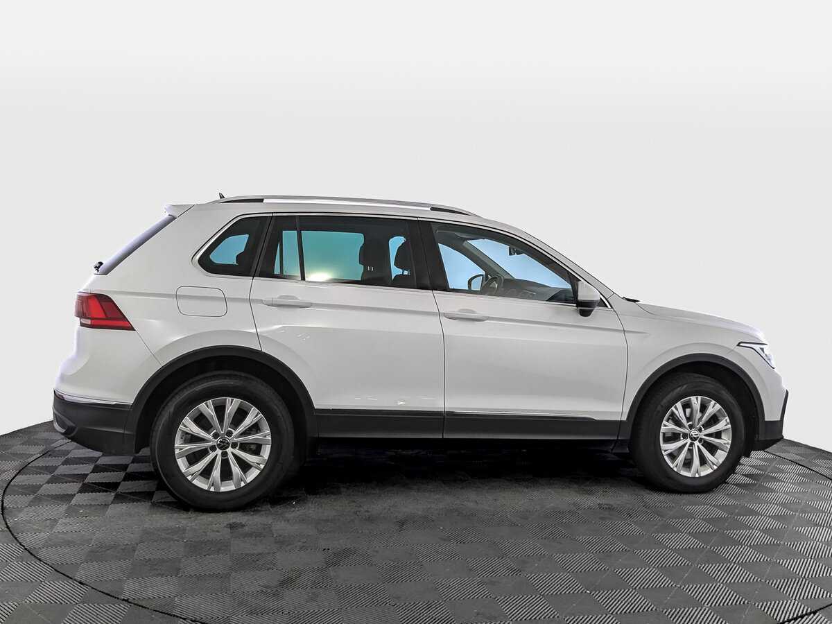 Volkswagen Tiguan, 2021 - 48 833 км. | Фото №4