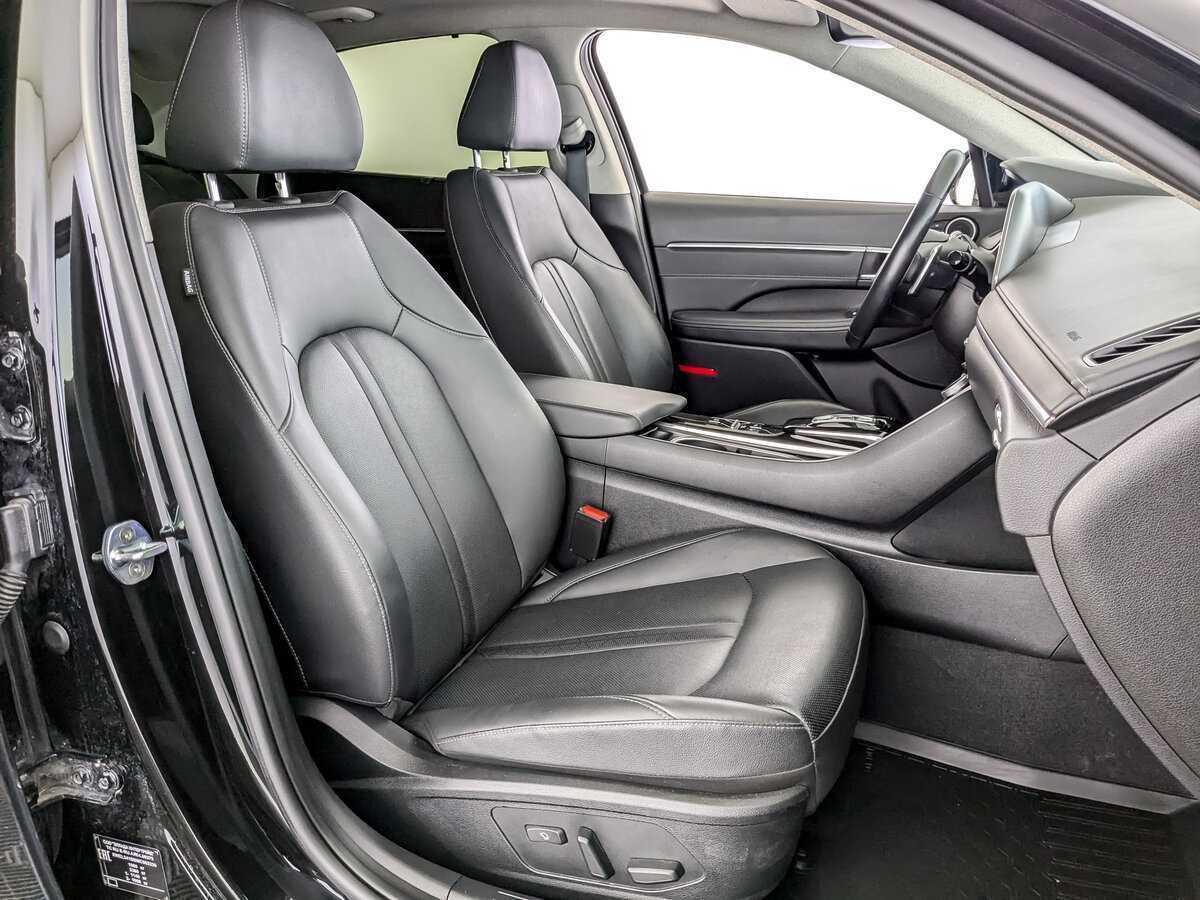 Hyundai Sonata, 2022 Фото №19