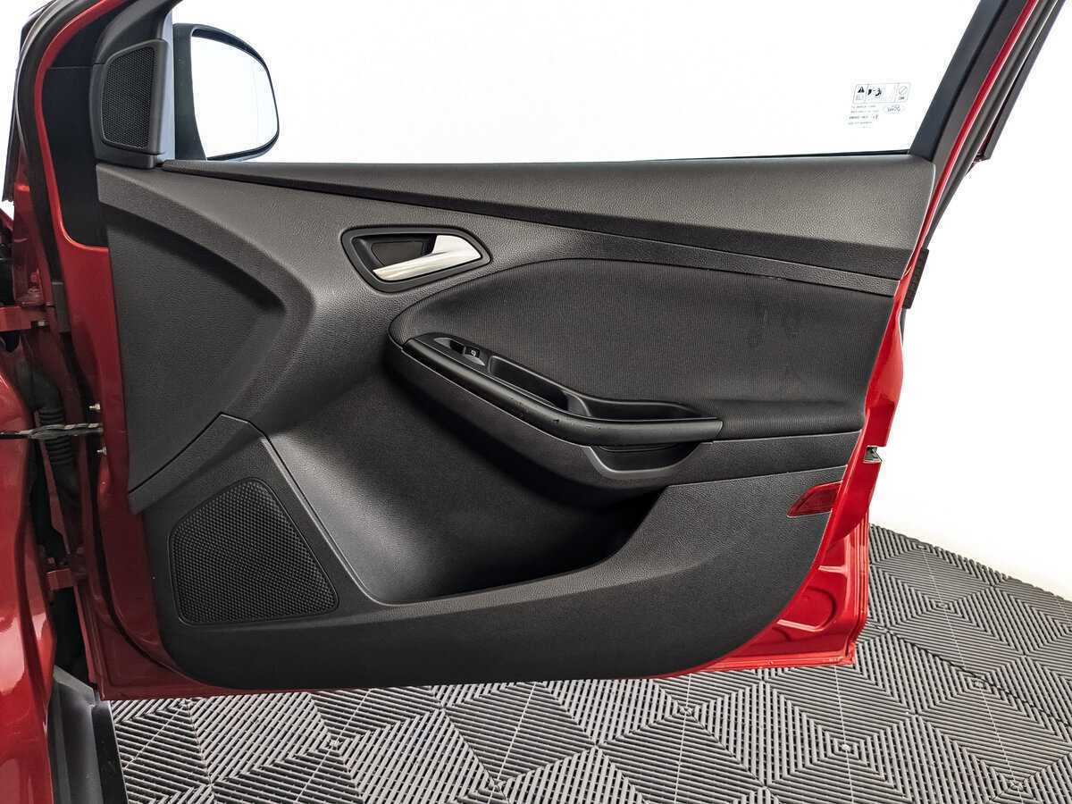 Ford Focus, 2012 Фото №20