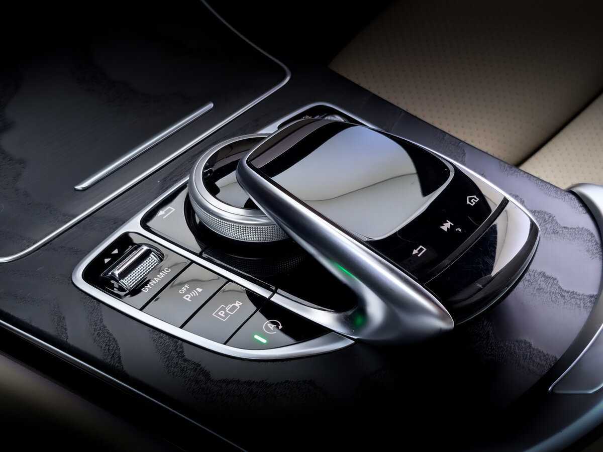 Mercedes-Benz C-Класс 180, 2018 Фото №23