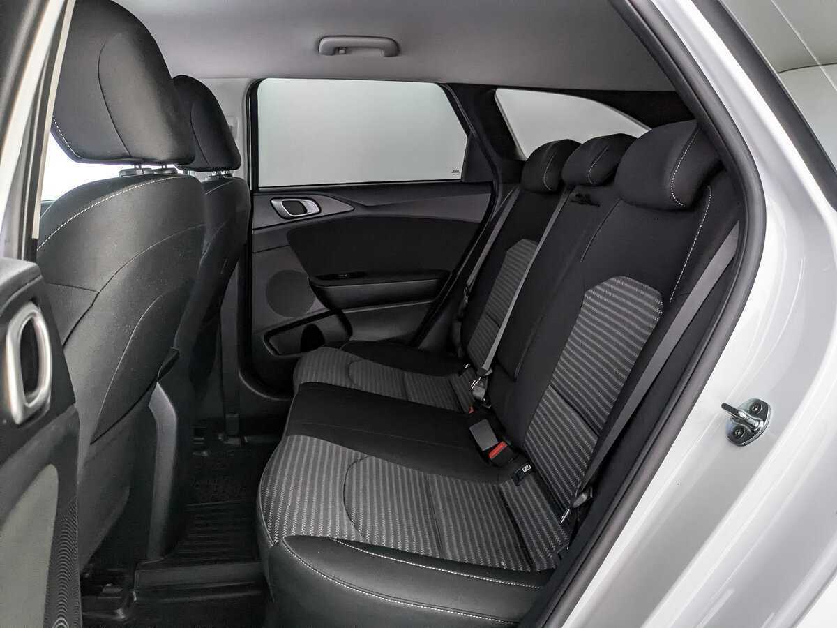 Kia Ceed, 2022 Фото №14