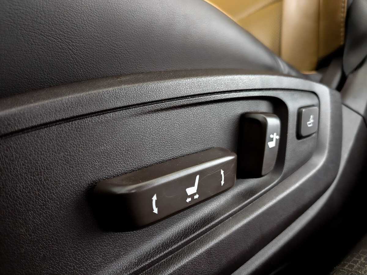 Lexus ES 200, 2017 Фото №17