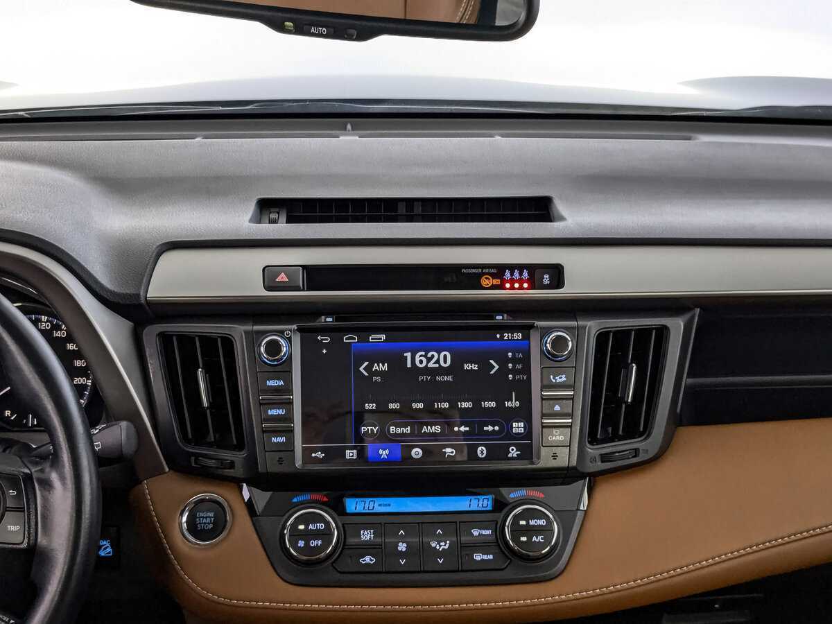 Toyota RAV4, 2017 Фото №13