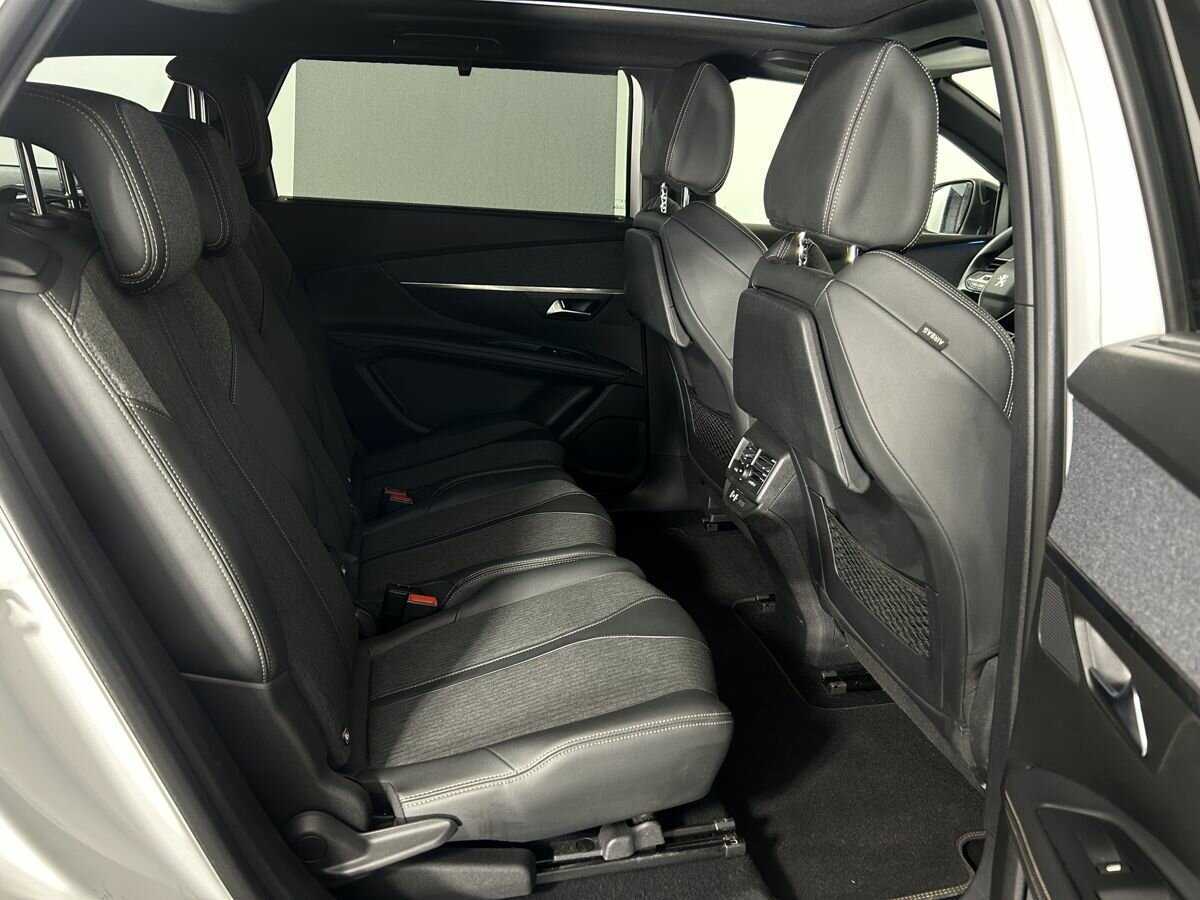 Peugeot 5008, 2020 Фото №15