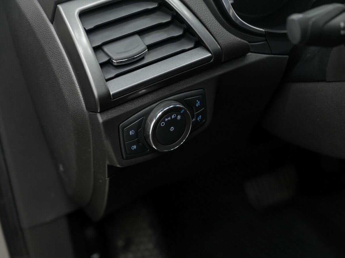 Ford Mondeo, 2016 Фото №15