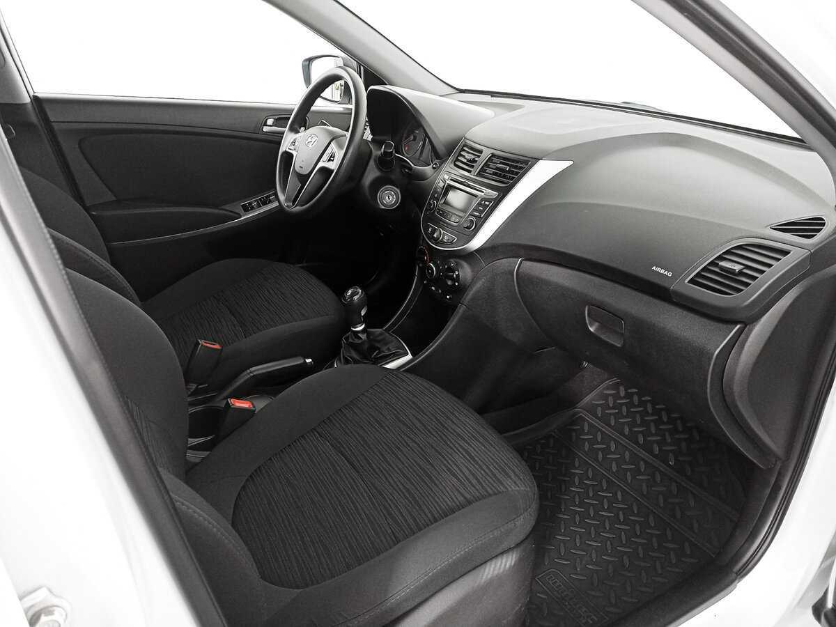 Hyundai Solaris, 2015 Фото №7