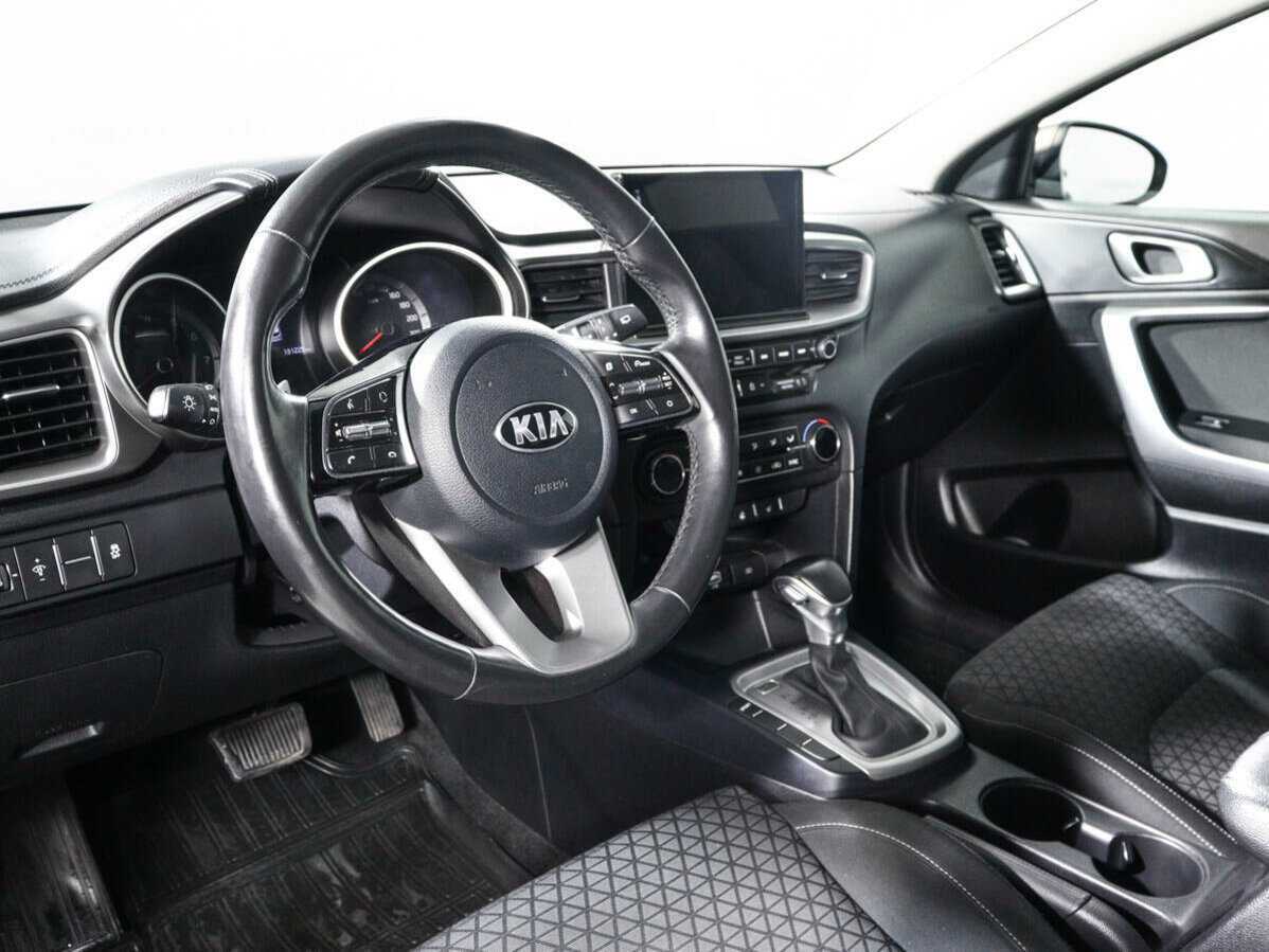 Kia Ceed, 2019 Фото №14