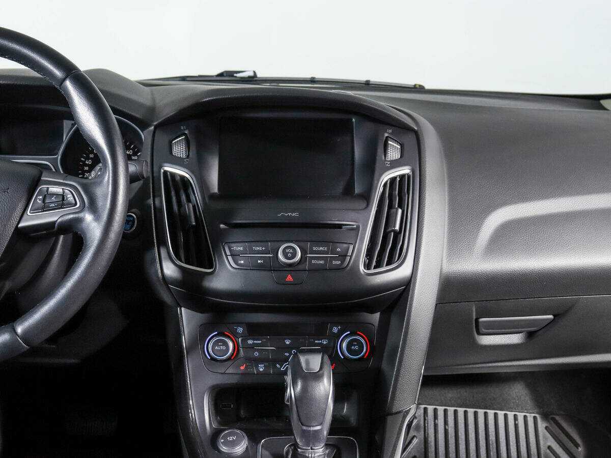 Ford Focus, 2018 Фото №13