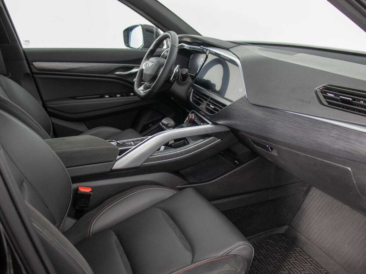 Geely Tugella, 2022 Фото №9